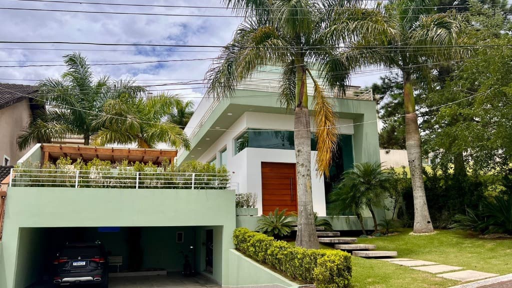 Casa com 4 quartos e 4 suítes em Aldeia da Serra, Barueri — foto 1 de 28