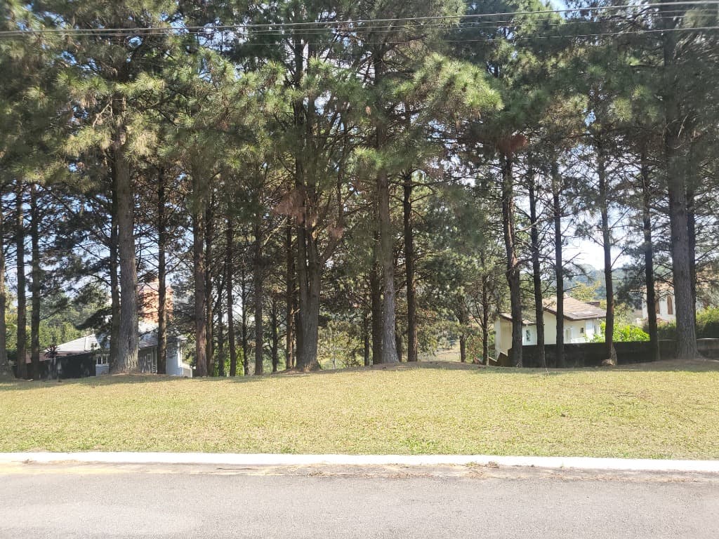 Terreno com 630 m² em Aldeia da Serra, Barueri — foto 1 de 3