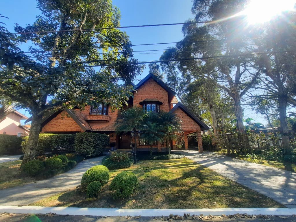 Casa em ALDEIA DA SERRA, foto 1 de 135