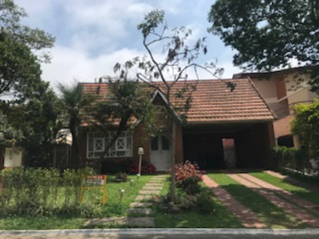 Casa com 4 quartos e 2 suítes em Aldeia da Serra, Santana de Parnaíba — foto 1 de 28