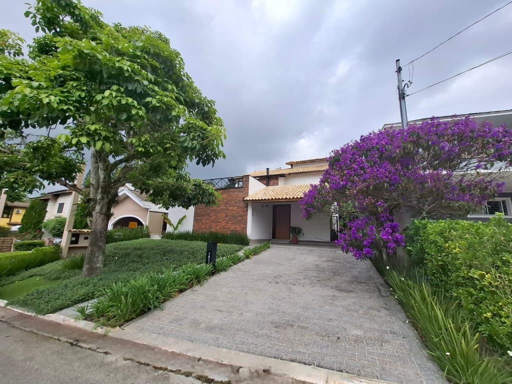 Casa com 3 quartos e 3 suítes em Aldeia da Serra, Santana de Parnaíba — foto 1 de 76
