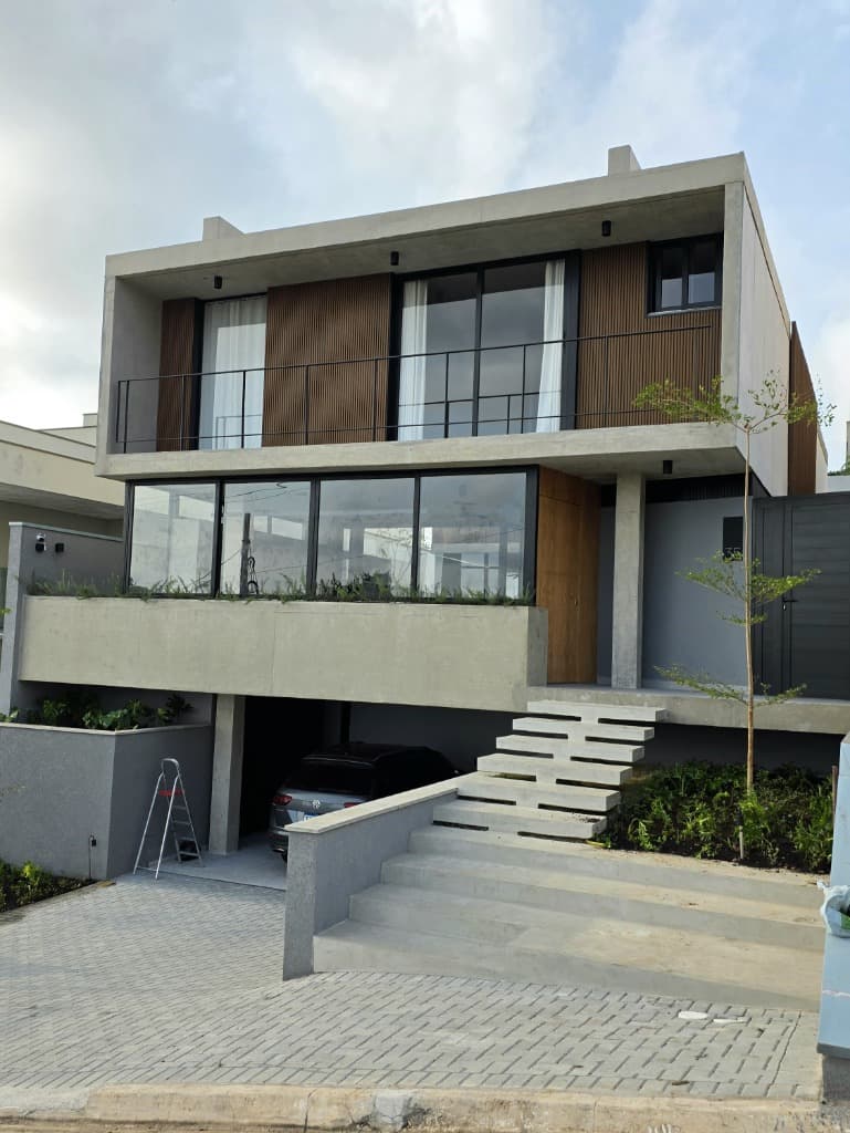 Casa com 3 quartos e 3 suítes em Aldeia da Serra, Itapevi — foto 1 de 31