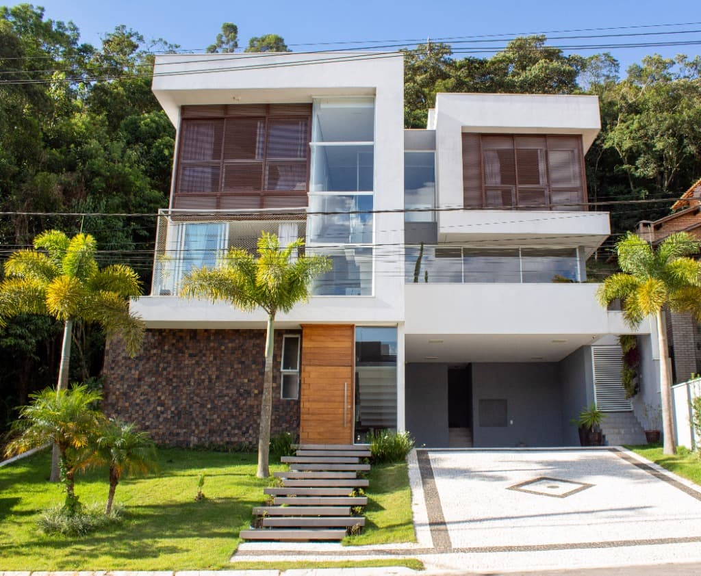 Casa com 3 quartos e 3 suítes em Aldeia da Serra, Santana de Parnaíba — foto 1 de 59