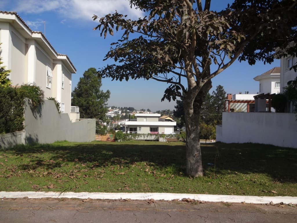 Terreno com 662 m² em Aldeia da Serra, Barueri — foto 1 de 6