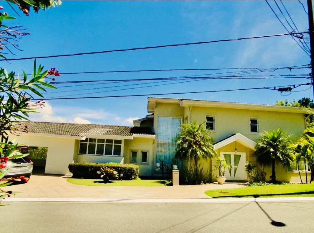 Casa de luxo em condomínio na Aldeia da Serra, Barueri-SP: 5 quartos, 5 suítes, 3 salas, 10 banheiros, 12 vagas de garagem! — foto 1 de 33