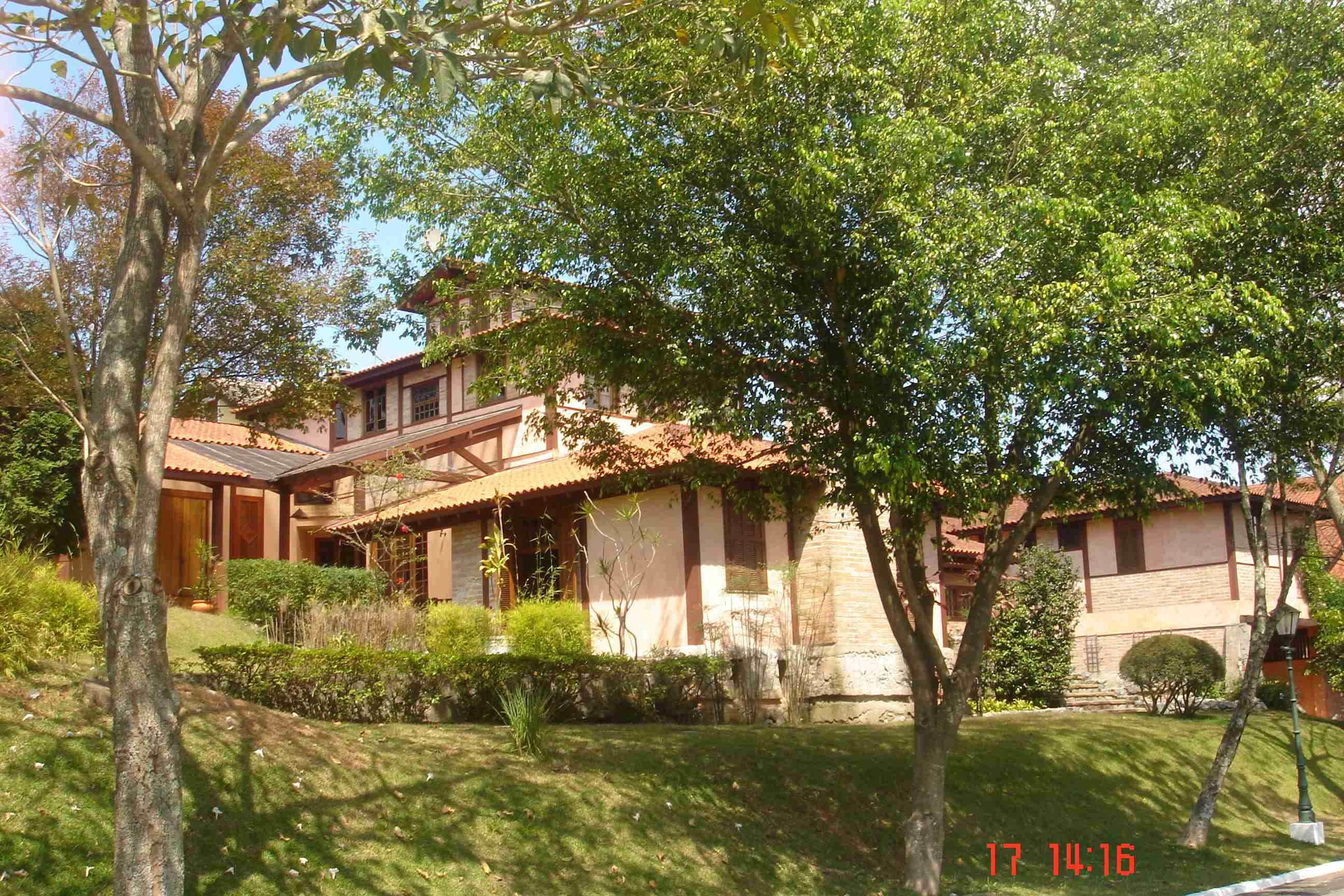 Casa com 3 quartos e 3 suítes em Aldeia da Serra, Barueri — foto 1 de 34