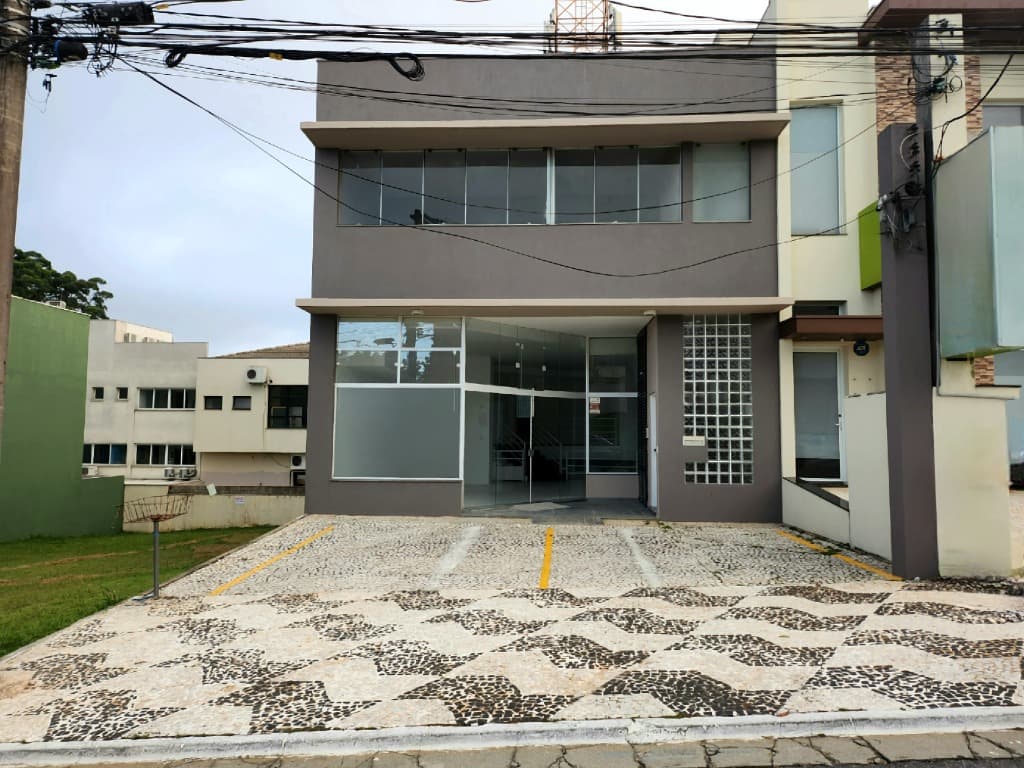 Prédio com 206.06 m² em Aldeia da Serra, Barueri — foto 1 de 60
