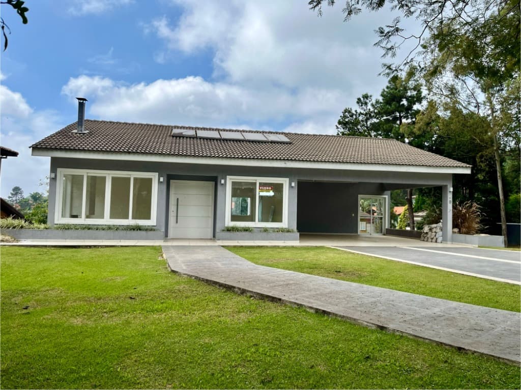 Casa com 5 quartos e 5 suítes em Aldeia da Serra, Barueri — foto 1 de 12