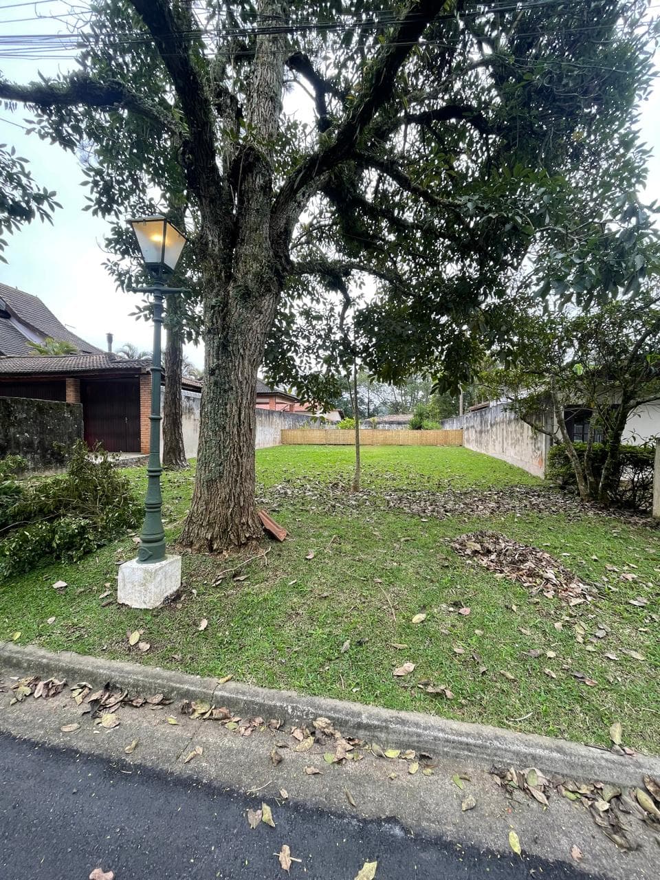 Terreno em ALDEIA DA SERRA, foto 1 de 4