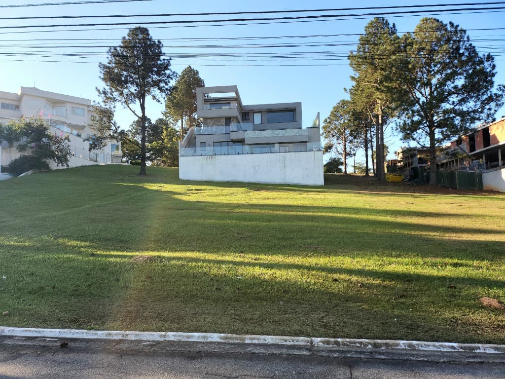 Terreno com 1260 m² em Aldeia da Serra, Barueri — foto 1 de 6