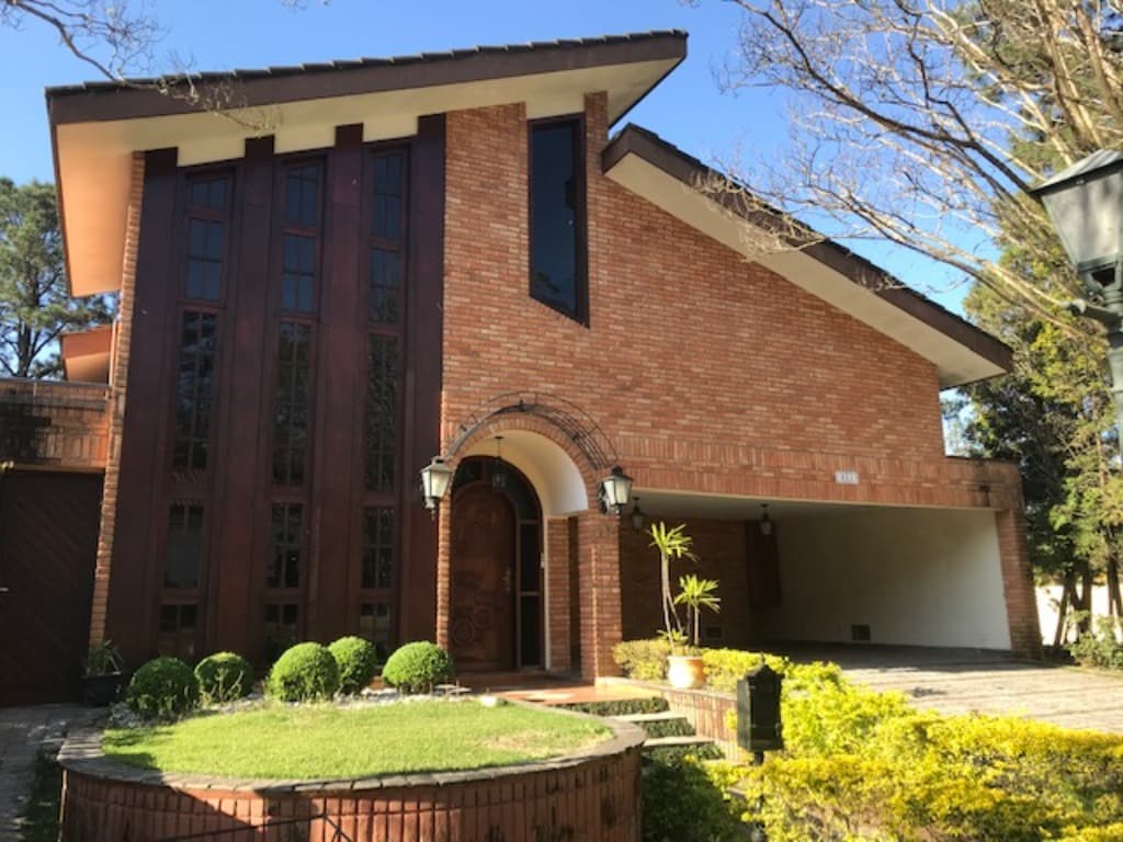 Casa com 3 quartos e 3 suítes em Aldeia da Serra, Barueri — foto 1 de 48
