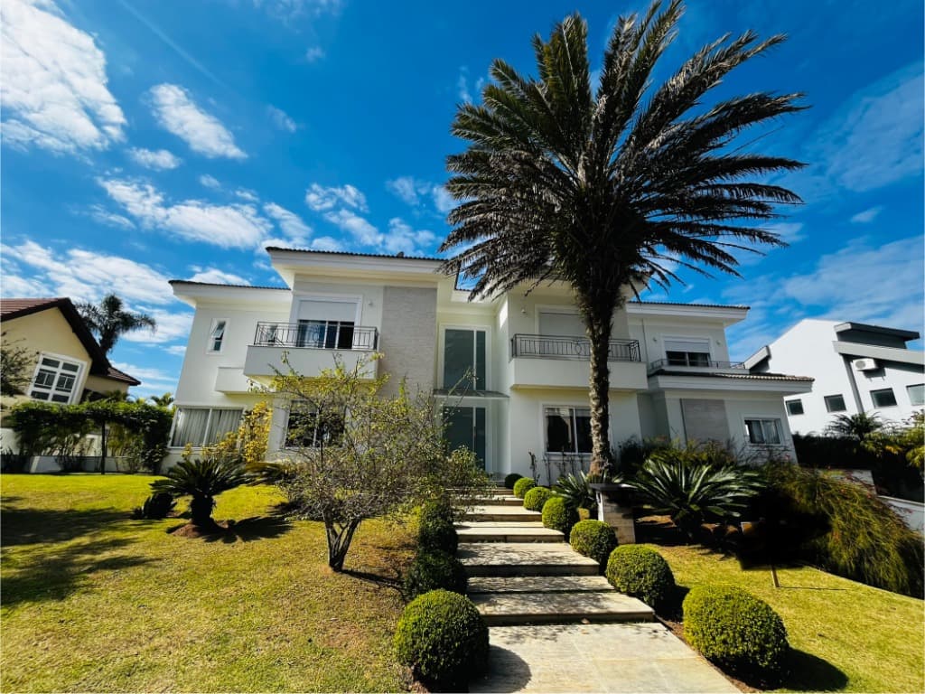 Casa de luxo em condomínio na Aldeia da Serra, Santana de Parnaíba-SP: 4 quartos, 4 suítes, 3 salas, 8 banheiros, 6 vagas, 686,19 m². — foto 1 de 32