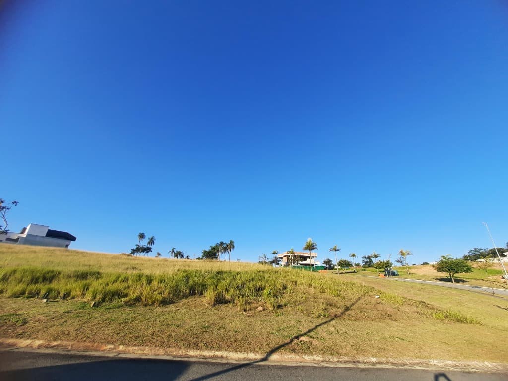 Terreno com 564.04 m² em Aldeia da Serra, Santana de Parnaíba — foto 1 de 8